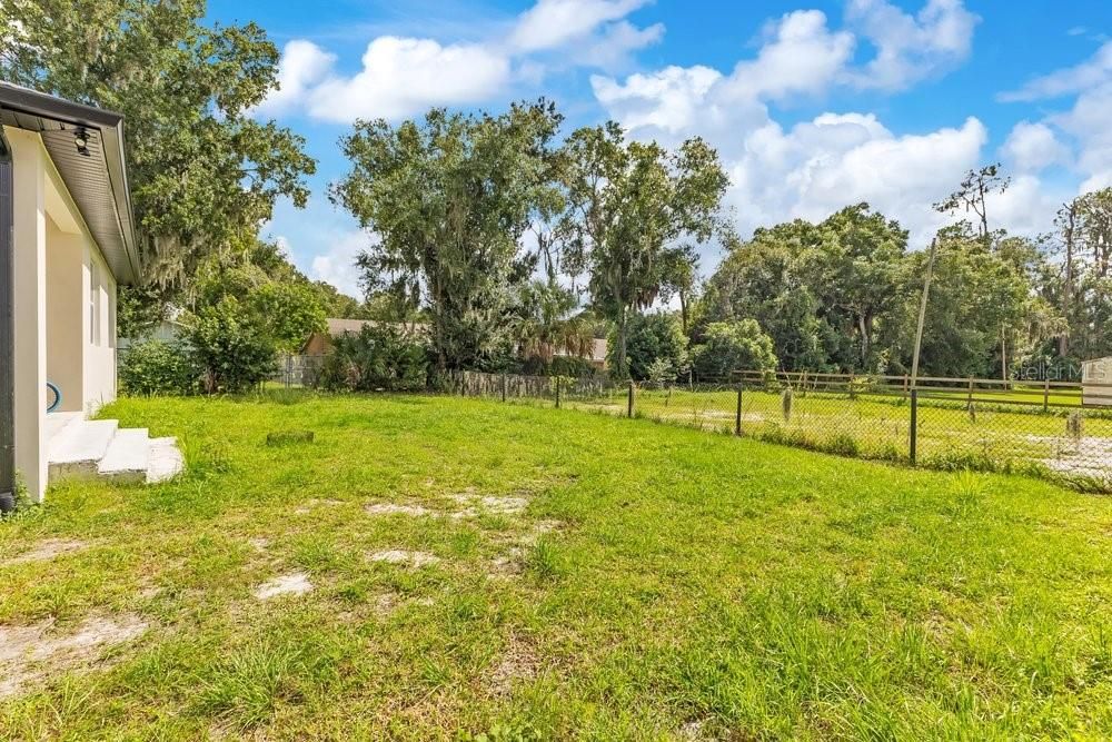 En Venta: $410,000 (3 camas, 2 baños, 1813 Pies cuadrados)