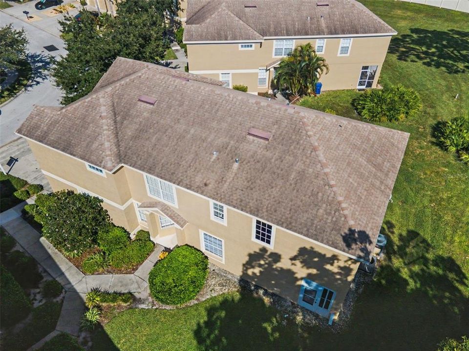 For Sale: $365,000 (2 beds, 2 baths, 1740 Square Feet)