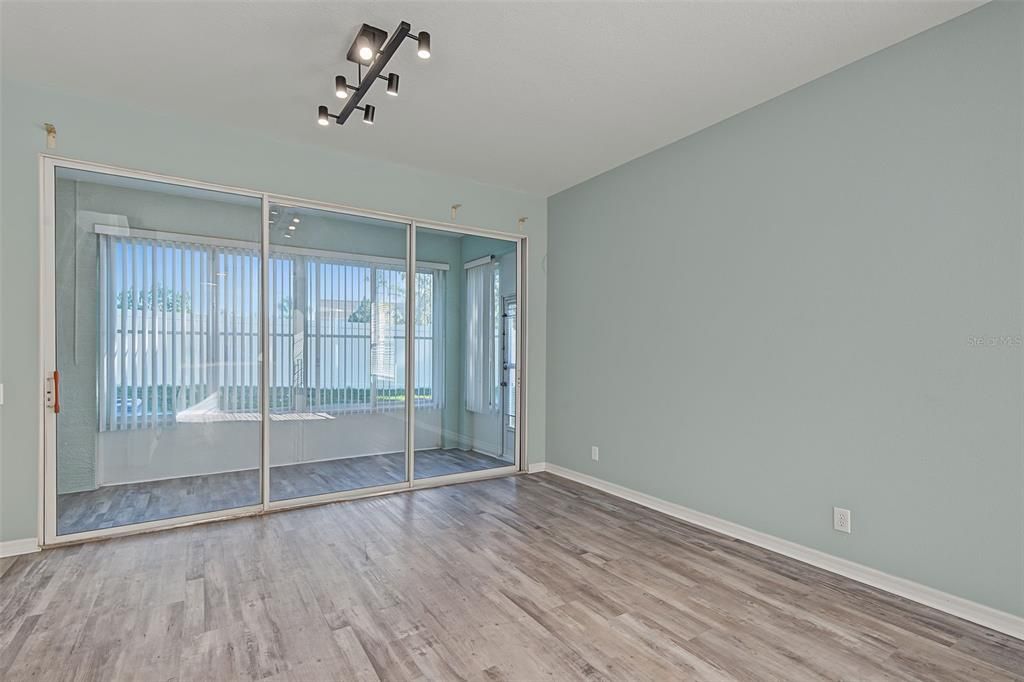 For Sale: $365,000 (2 beds, 2 baths, 1740 Square Feet)