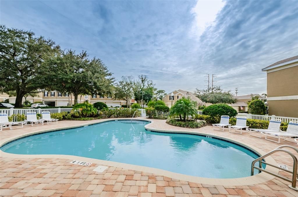 For Sale: $365,000 (2 beds, 2 baths, 1740 Square Feet)