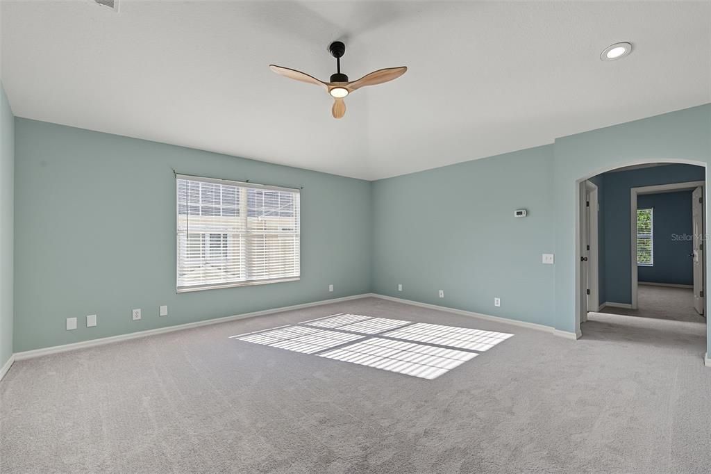 For Sale: $365,000 (2 beds, 2 baths, 1740 Square Feet)