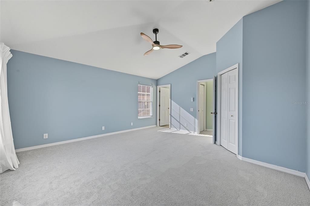 For Sale: $365,000 (2 beds, 2 baths, 1740 Square Feet)