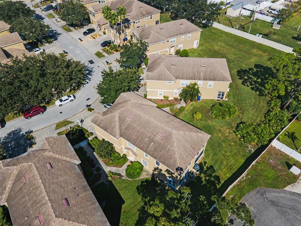For Sale: $365,000 (2 beds, 2 baths, 1740 Square Feet)
