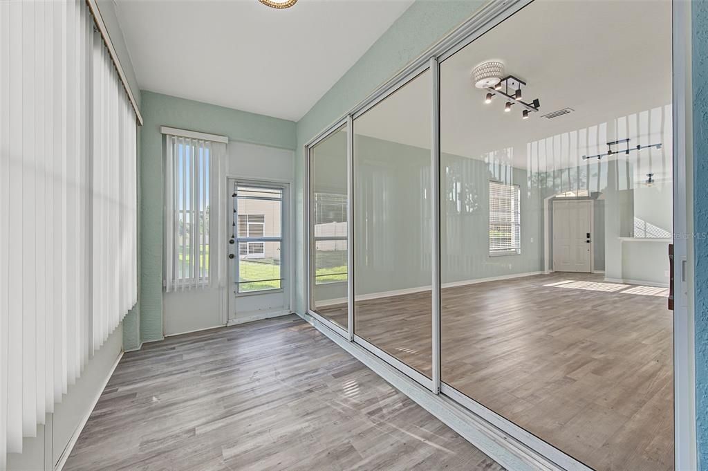 For Sale: $365,000 (2 beds, 2 baths, 1740 Square Feet)