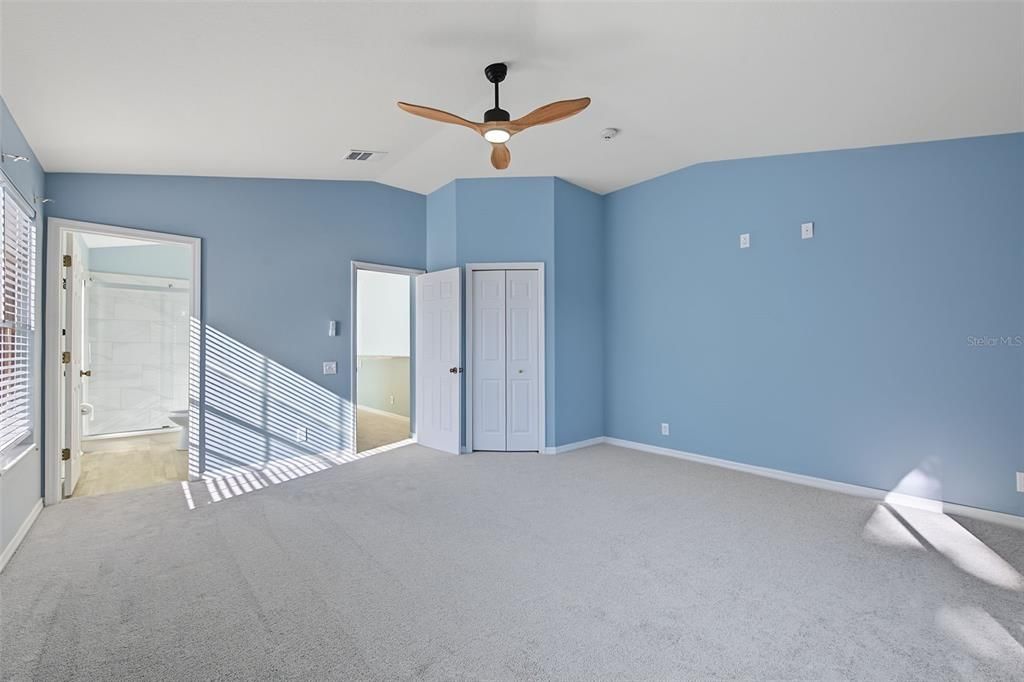 For Sale: $365,000 (2 beds, 2 baths, 1740 Square Feet)