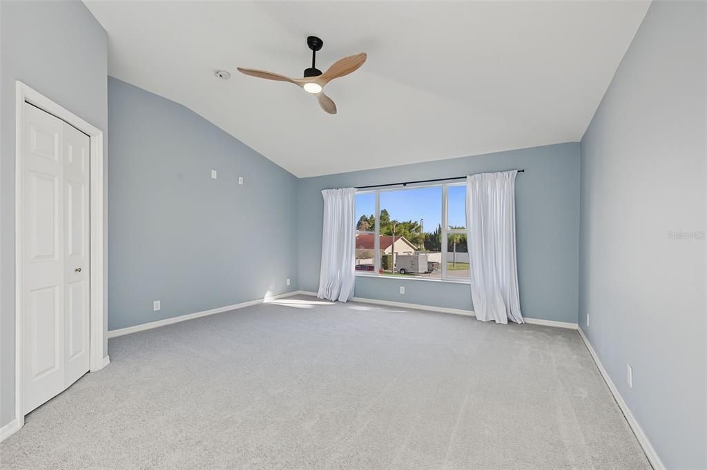 For Sale: $365,000 (2 beds, 2 baths, 1740 Square Feet)