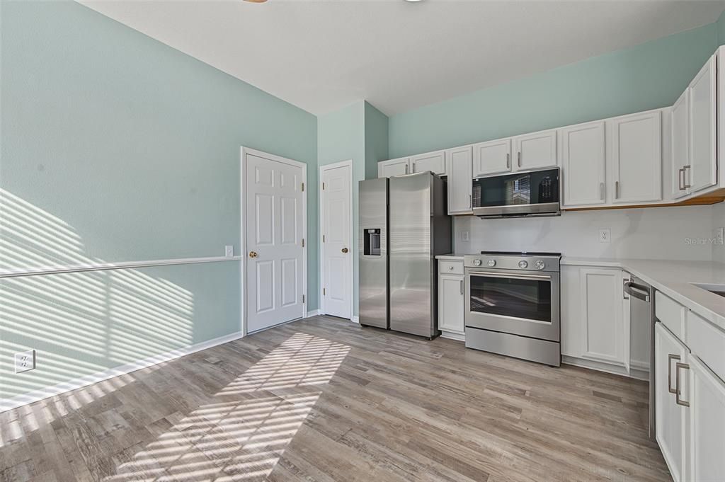 For Sale: $365,000 (2 beds, 2 baths, 1740 Square Feet)
