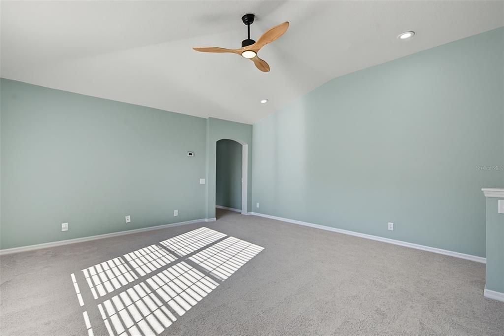 For Sale: $365,000 (2 beds, 2 baths, 1740 Square Feet)