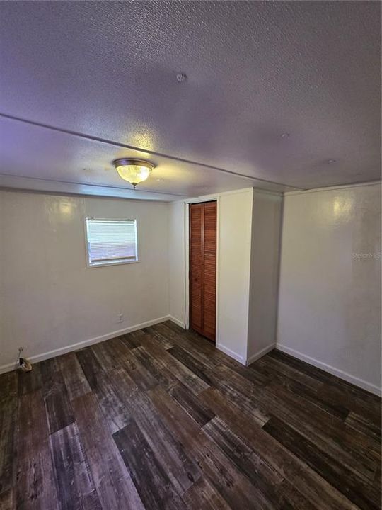На продажу: $349,995 (5 спален, 0 ванн, 2016 Квадратных фут)