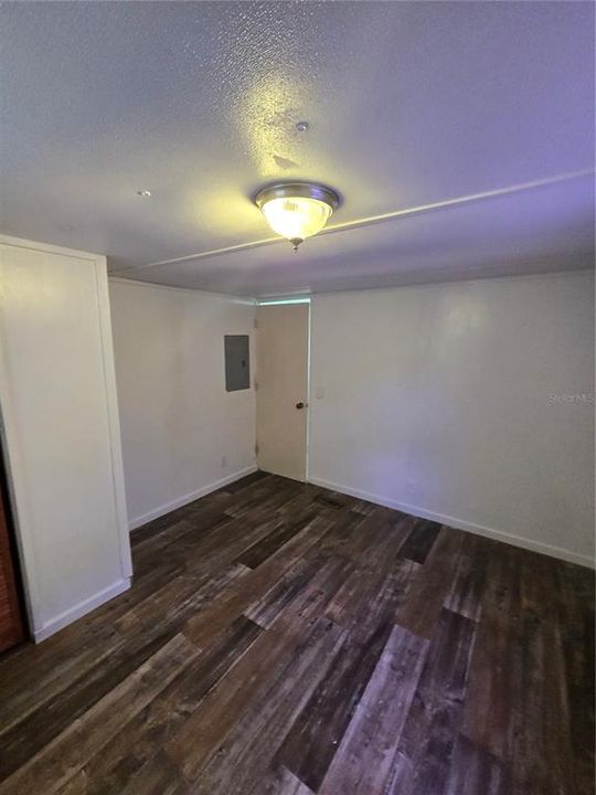 На продажу: $349,995 (5 спален, 0 ванн, 2016 Квадратных фут)