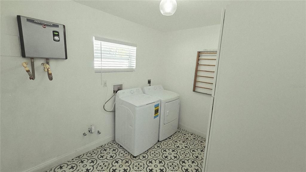 En Renta: $3,850 (4 camas, 3 baños, 2135 Pies cuadrados)