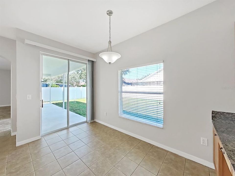 En Venta: $419,000 (6 camas, 3 baños, 3080 Pies cuadrados)