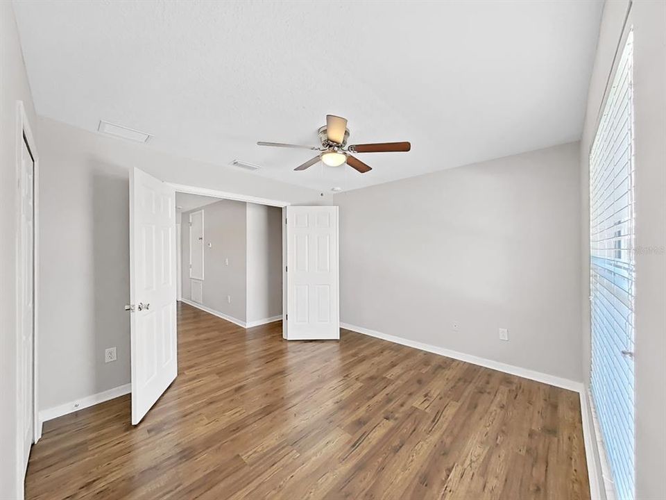 En Venta: $419,000 (6 camas, 3 baños, 3080 Pies cuadrados)
