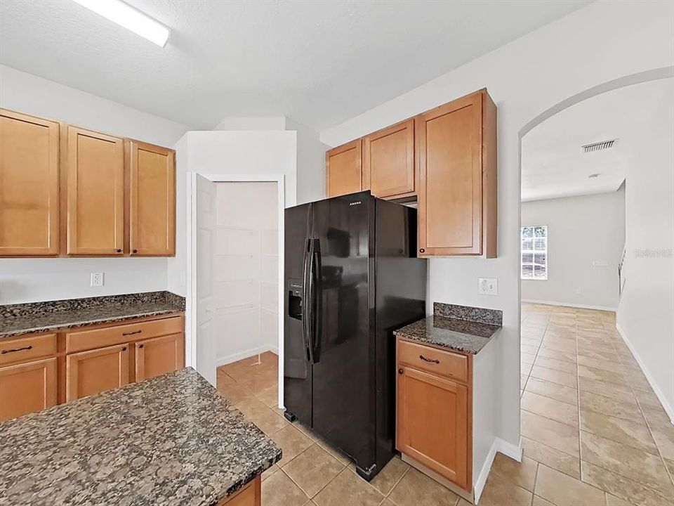 En Venta: $419,000 (6 camas, 3 baños, 3080 Pies cuadrados)