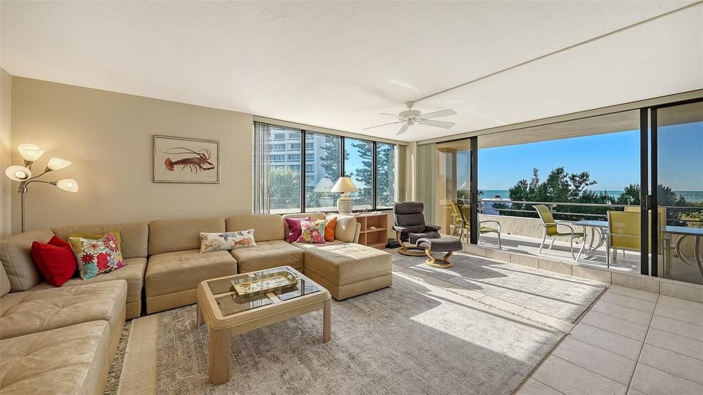 En Venta: $1,195,000 (2 camas, 2 baños, 1446 Pies cuadrados)