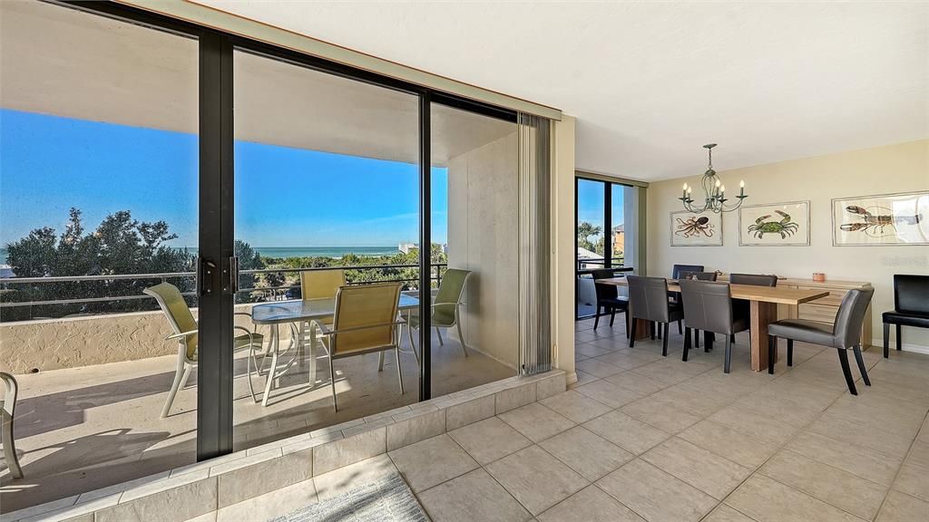 En Venta: $1,195,000 (2 camas, 2 baños, 1446 Pies cuadrados)