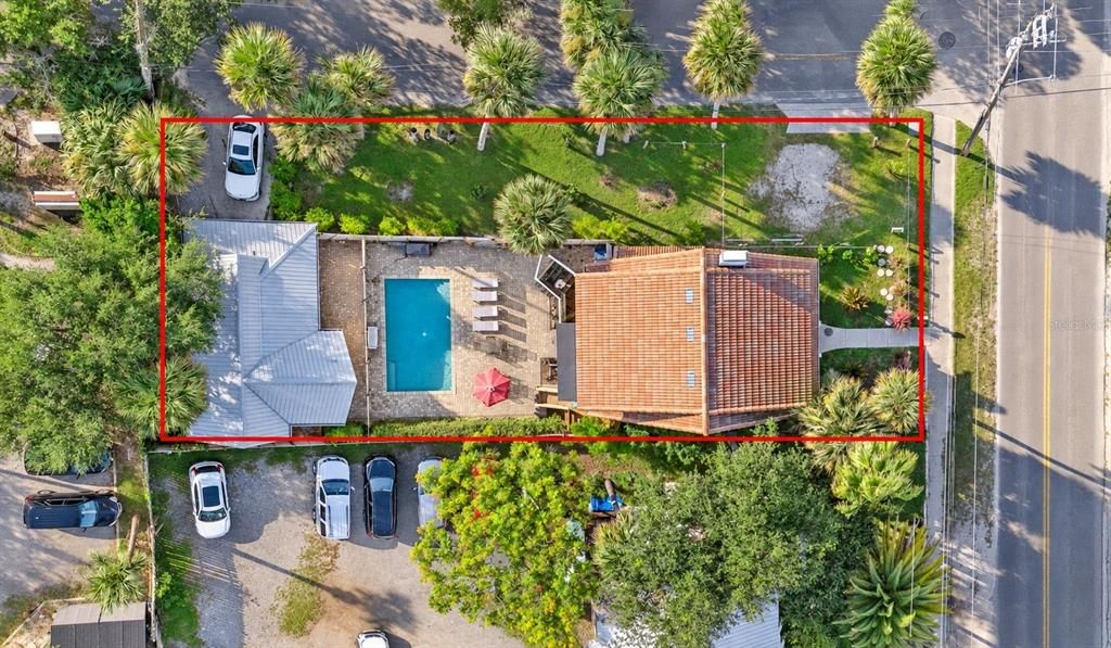 En Venta: $1,850,000 (4 camas, 3 baños, 2295 Pies cuadrados)