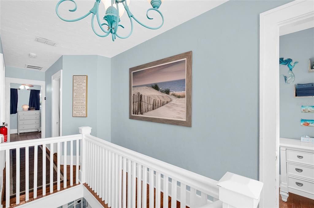 En Venta: $1,850,000 (4 camas, 3 baños, 2295 Pies cuadrados)