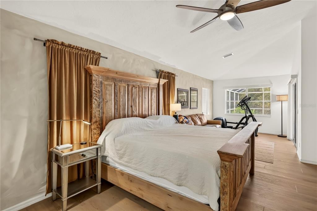 En Venta: $625,000 (4 camas, 2 baños, 2981 Pies cuadrados)