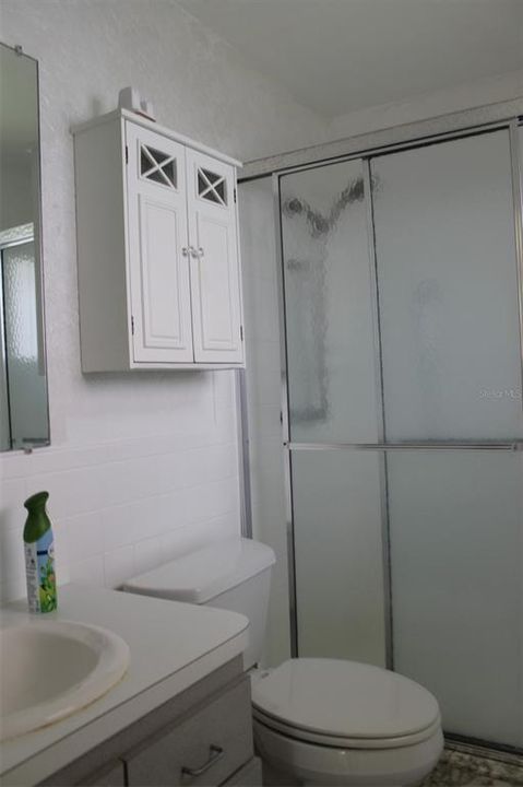 Active With Contract: $240,000 (2 beds, 2 baths, 1587 Square Feet)