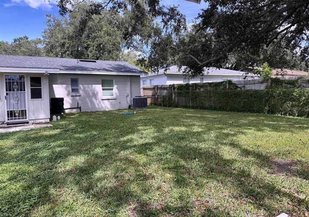 En Venta: $349,900 (3 camas, 2 baños, 1205 Pies cuadrados)