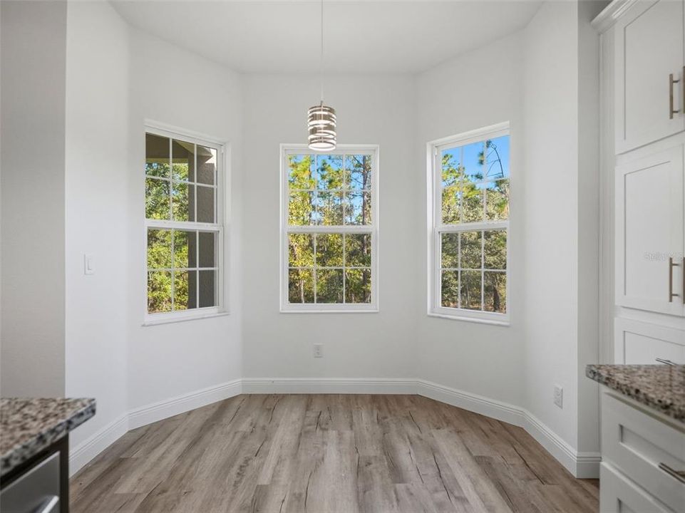 En Venta: $449,000 (3 camas, 2 baños, 1919 Pies cuadrados)
