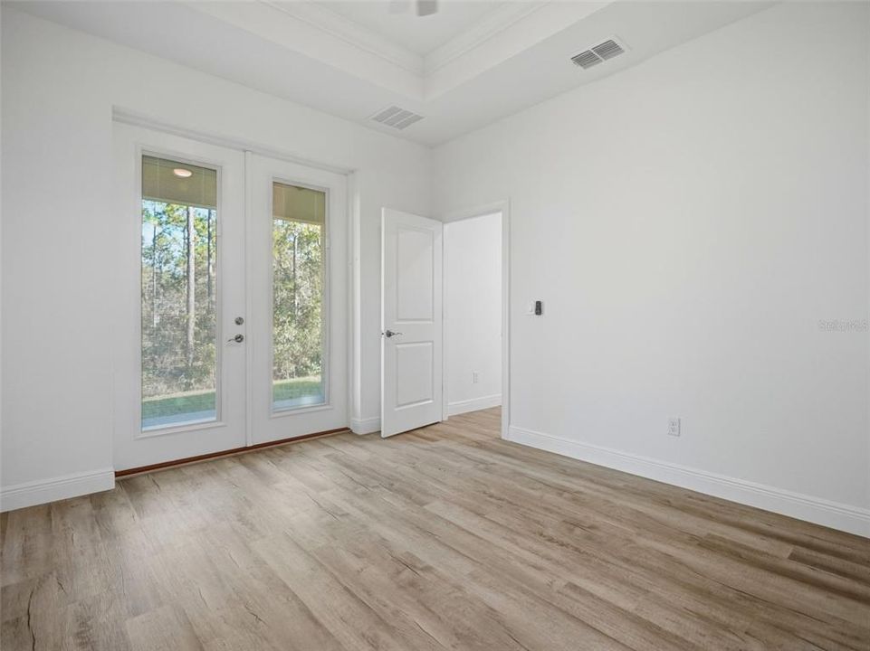 En Venta: $449,000 (3 camas, 2 baños, 1919 Pies cuadrados)