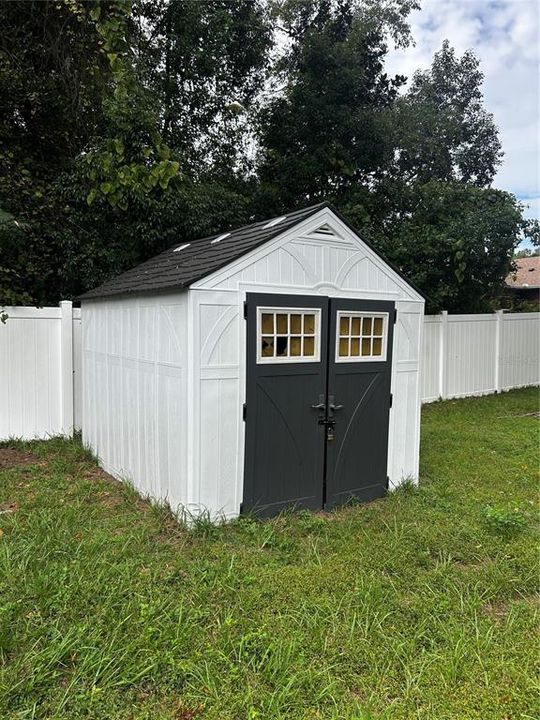 For Sale: $230,000 (3 beds, 2 baths, 1367 Square Feet)