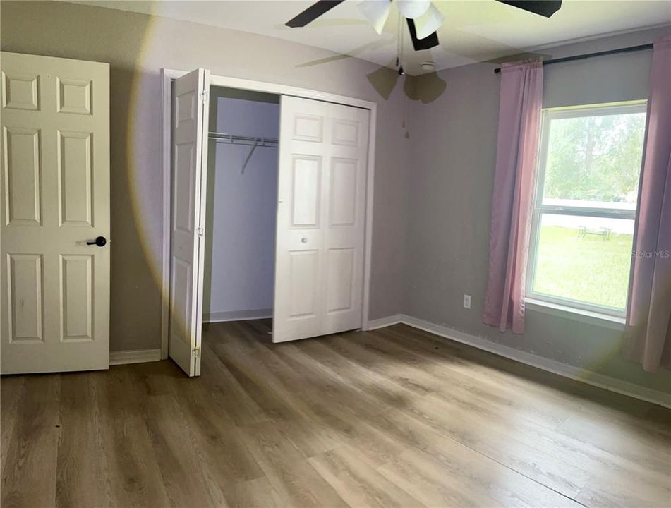 For Sale: $230,000 (3 beds, 2 baths, 1367 Square Feet)