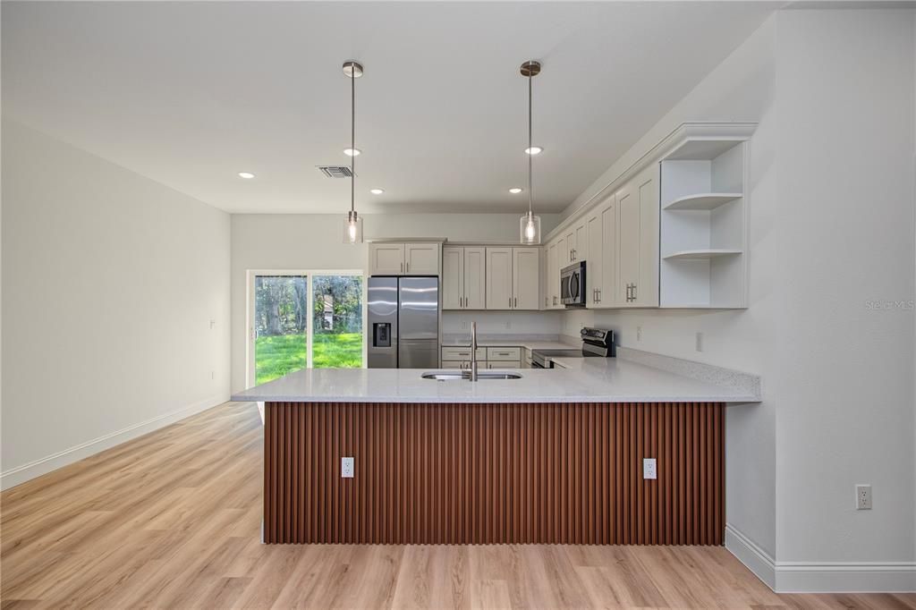 For Sale: $249,000 (3 beds, 2 baths, 1427 Square Feet)