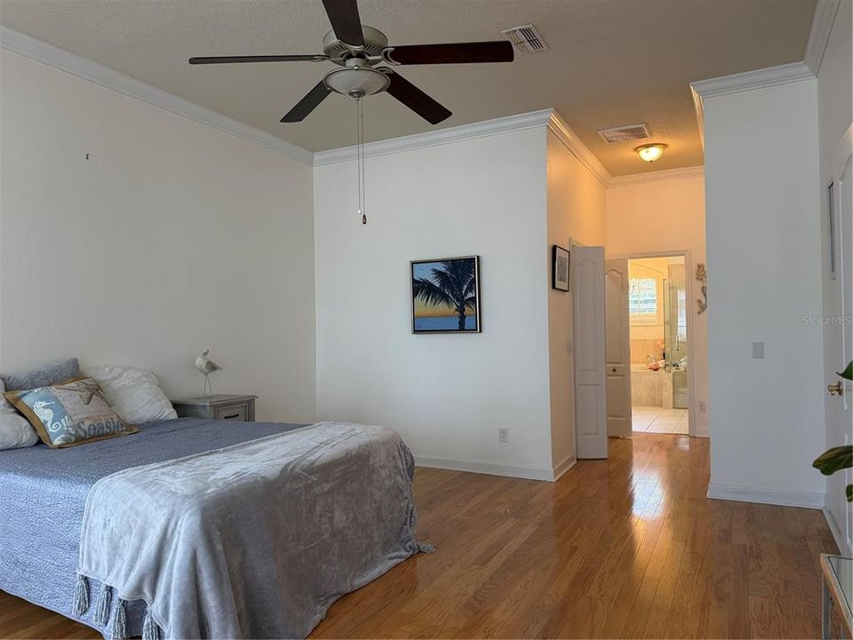 For Sale: $485,000 (3 beds, 2 baths, 1870 Square Feet)