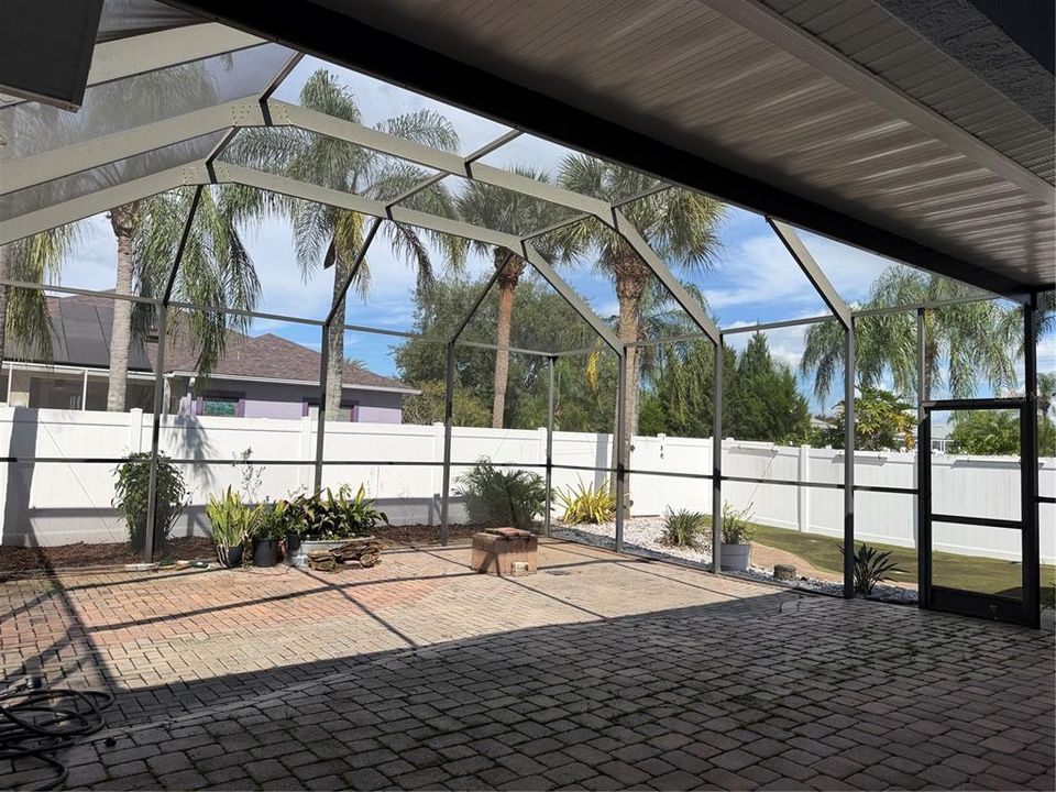 For Sale: $485,000 (3 beds, 2 baths, 1870 Square Feet)
