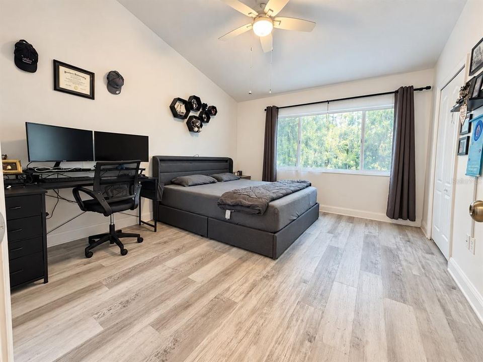 В аренду: $1,800 (2 спален, 2 ванн, 1184 Квадратных фут)