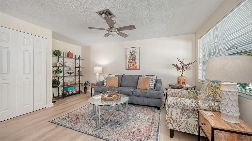 For Sale: $975,000 (2 beds, 0 baths, 1276 Square Feet)