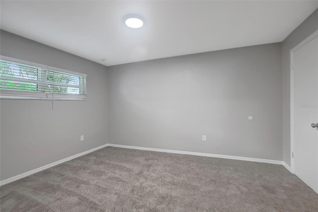 En Venta: $299,000 (3 camas, 2 baños, 1875 Pies cuadrados)