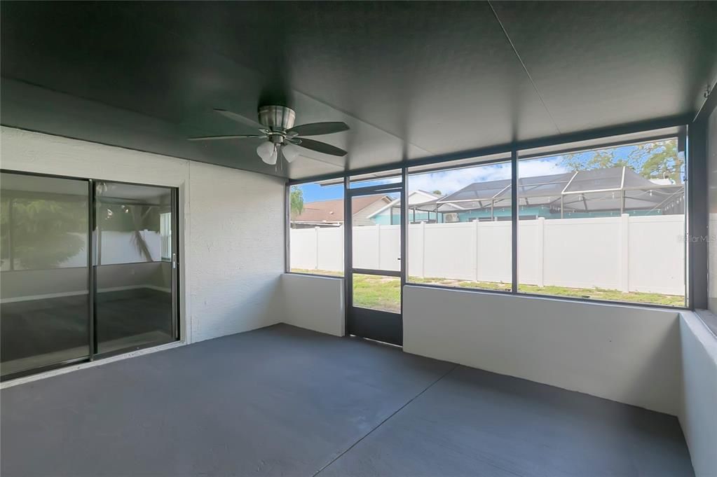 En Venta: $299,000 (3 camas, 2 baños, 1875 Pies cuadrados)