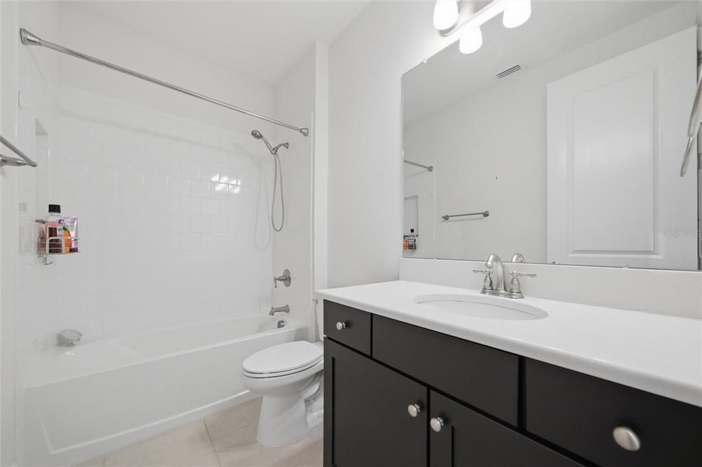 En Renta: $3,495 (4 camas, 3 baños, 2707 Pies cuadrados)