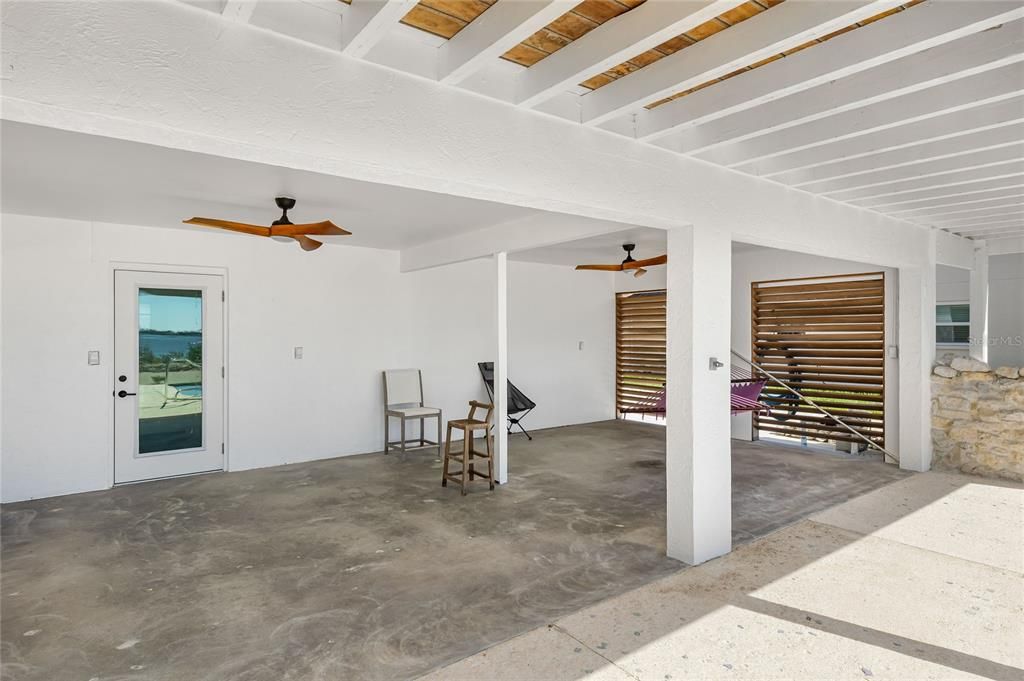 For Sale: $1,350,000 (2 beds, 2 baths, 1248 Square Feet)