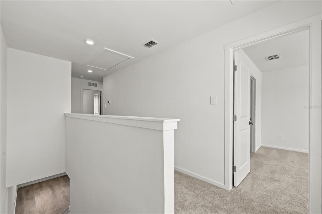 В аренду: $1,900 (3 спален, 2 ванн, 1378 Квадратных фут)