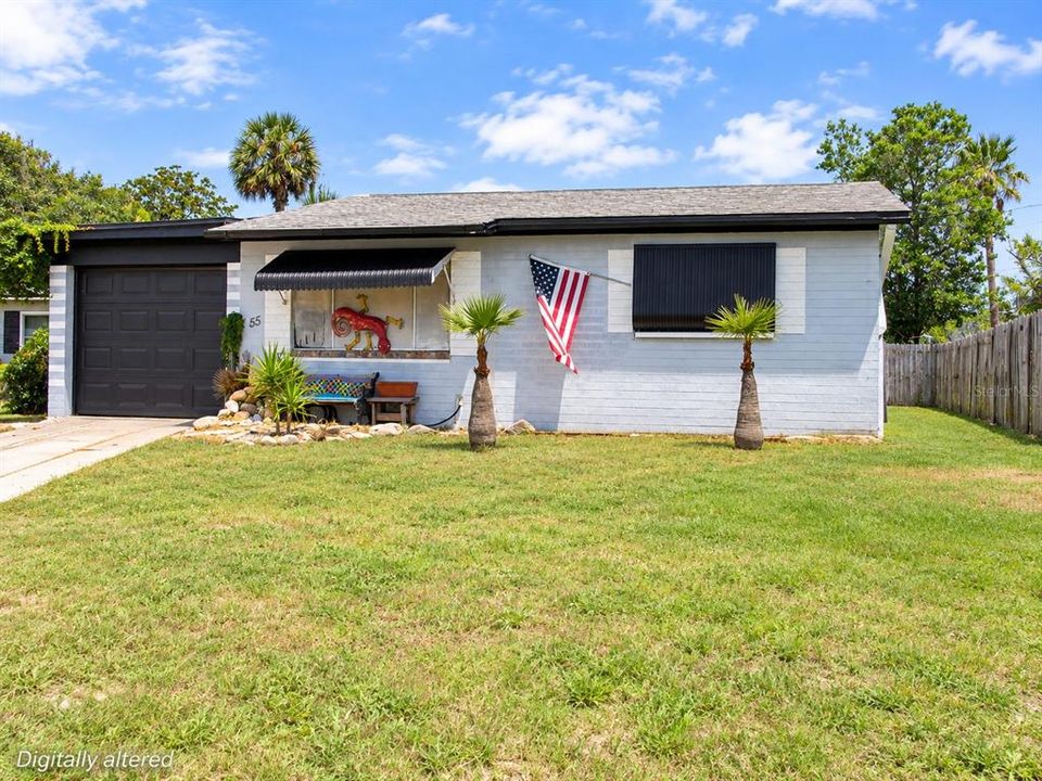 For Sale: $385,000 (2 beds, 1 baths, 784 Square Feet)