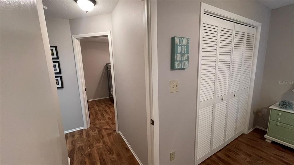 На продажу: $325,000 (3 спален, 2 ванн, 1630 Квадратных фут)