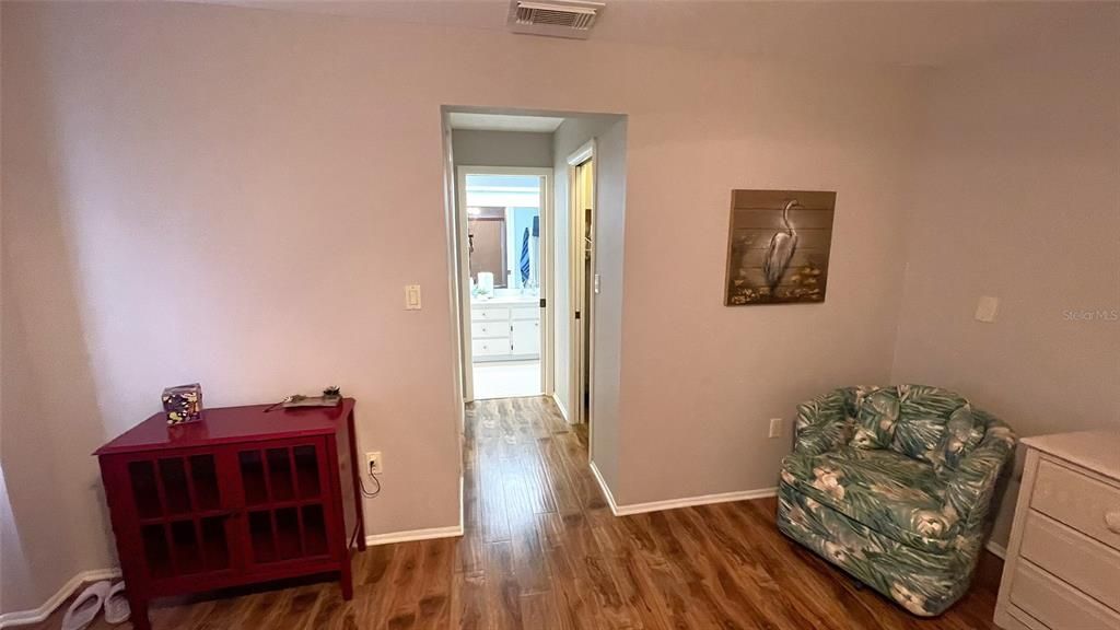 На продажу: $325,000 (3 спален, 2 ванн, 1630 Квадратных фут)