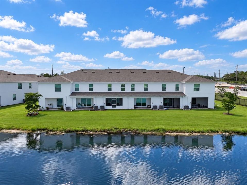 На продажу: $299,900 (3 спален, 2 ванн, 1621 Квадратных фут)