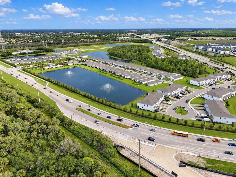 На продажу: $299,900 (3 спален, 2 ванн, 1621 Квадратных фут)