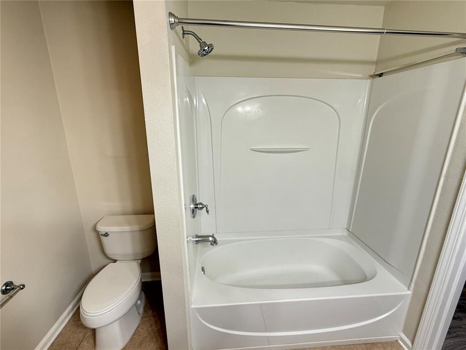 В аренду: $1,995 (2 спален, 2 ванн, 1248 Квадратных фут)