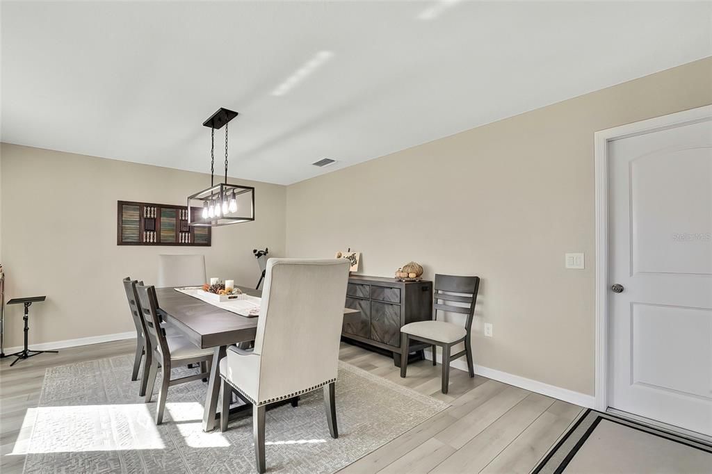 For Sale: $338,000 (3 beds, 2 baths, 2015 Square Feet)
