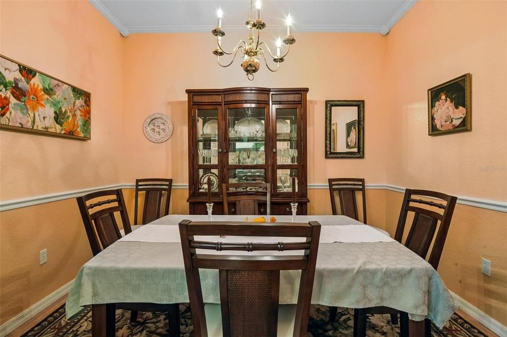 For Sale: $605,000 (4 beds, 3 baths, 2331 Square Feet)