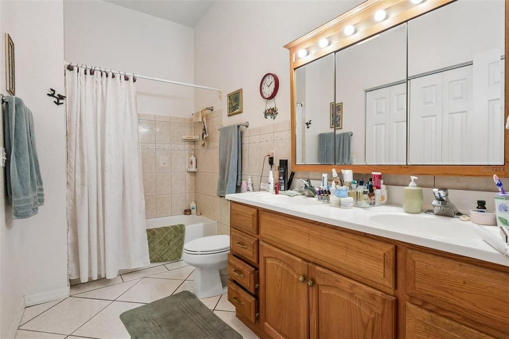 For Sale: $605,000 (4 beds, 3 baths, 2331 Square Feet)