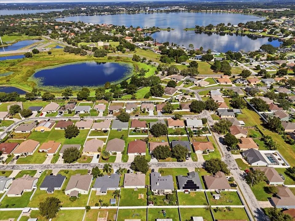 На продажу: $359,000 (3 спален, 2 ванн, 1728 Квадратных фут)