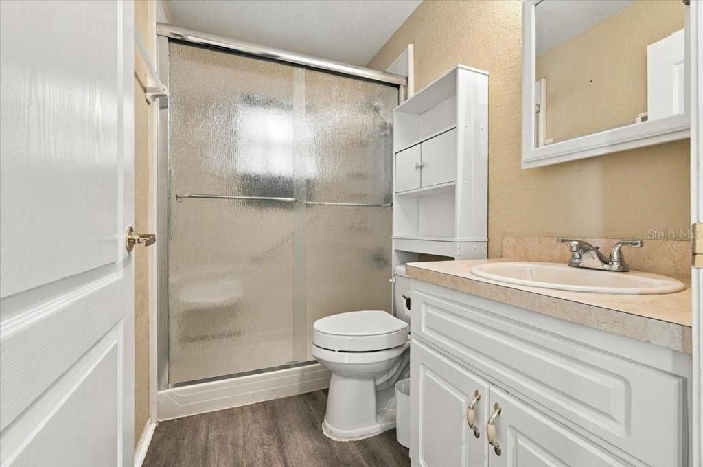 На продажу: $359,000 (3 спален, 2 ванн, 1728 Квадратных фут)